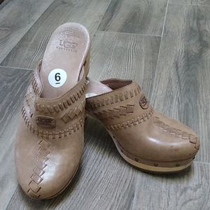 Uggs leather mules